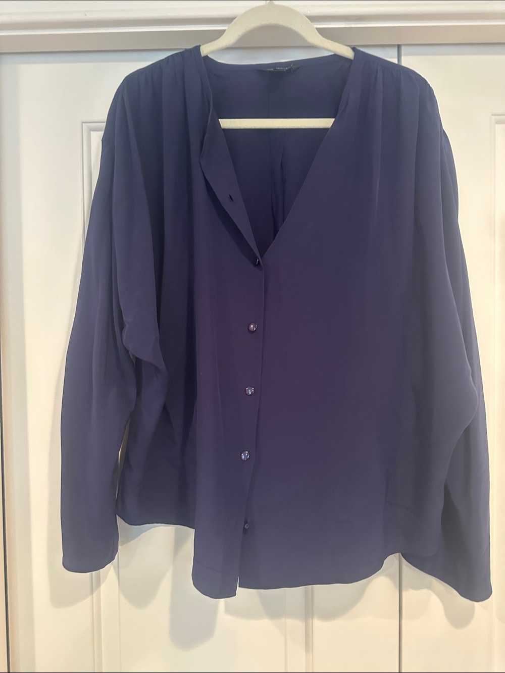 St. John Navy Blue V-Neck Button-Front Blouse